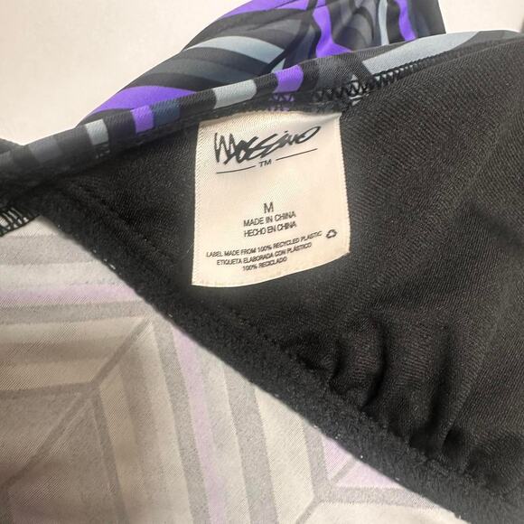 Mossimo Women’s Size Medium Vintage Haltered Plunging Chest Area - Picture 3 of 4